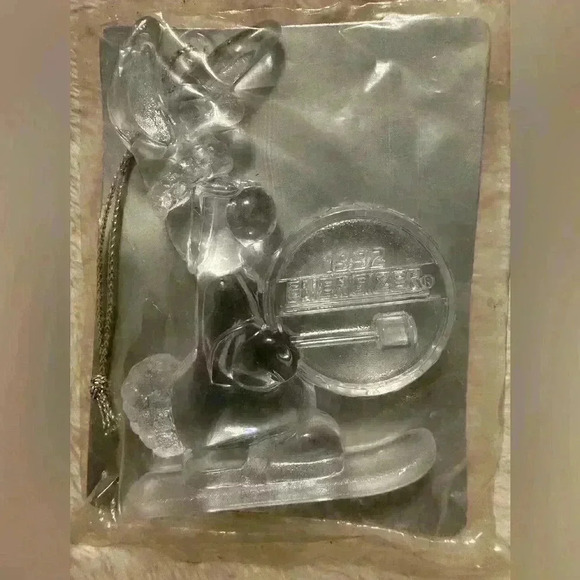 Vintage set of 4 Energizer Bunny Christmas Ornaments in Original Packaging - Picture 2 of 10
